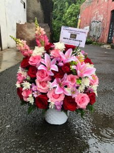 Bunga Meja Bintang Florist Gresik