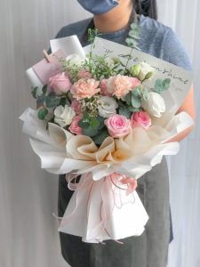 Hand Buket Bunga Bintang Florist Gresik