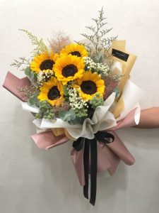 Hand Buket Bunga Bintang Florist Gresik