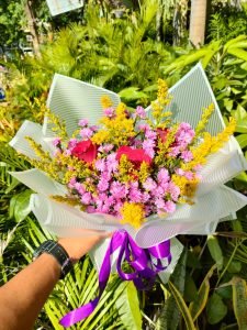 Hand Buket Bunga Bintang Florist Gresik