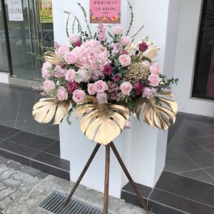 Bunga Standing Krans Bintang Florist Gresik