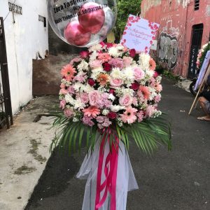Bunga Standing Krans Bintang Florist Gresik