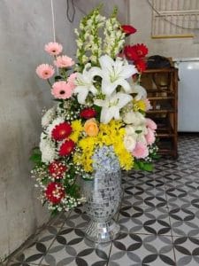 Bunga Standing Krans Bintang Florist Gresik